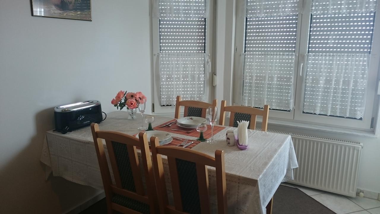 Natalie Appartment Buk Luaran gambar